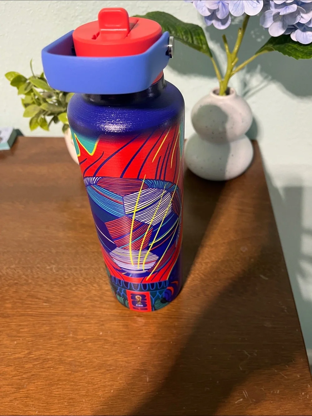 Colorful Red & Blue Insulated Sports Water Bottle